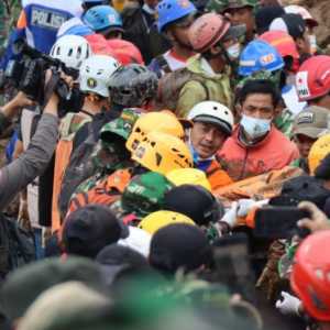 Tim SAR Sudah Temukan 38 Kantong Jenazah Korban Longsor Bandung Barat