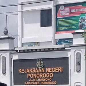 Kasi Intel-Pidsus Kejari Ponorogo Terseret Kasus Korupsi Bupati Sugiri