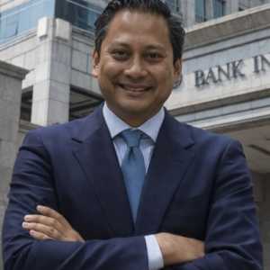 Thomas Djiwandono Hanya Senyum kepada Wartawan Usai Dilantik