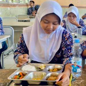 MBG Sah Pakai Anggaran Pendidikan