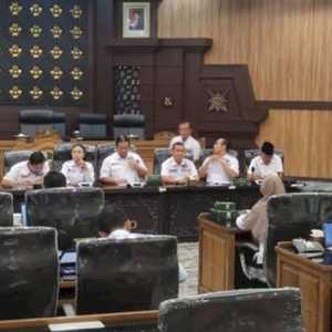 DPRD Kota Mojokerto Larang SPPG Alihkan MBG ke Pihak Ketiga