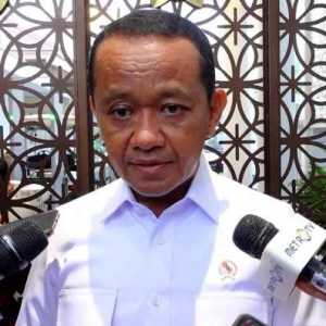 Bahlil Dinilai Main Dua Kaki untuk Menjaga Daya Tawar Golkar