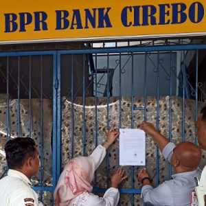 OJK Cabut Izin Usaha Perumda BPR Bank Cirebon