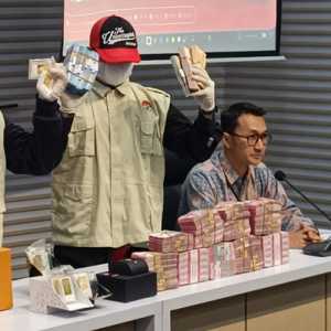 Uang Dolar Hingga Emas Disita KPK dari OTT Pejabat Bea Cukai