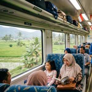 KAI Wisata Hadirkan Kereta Panoramic Rute Jakarta–Yogyakarta dan Solo