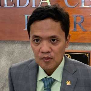 Narasi Polri di Bawah Kementerian Melemahkan Presiden