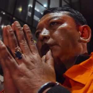 Dari Wakil Tuhan ke Tikus Got Gorong-gorong