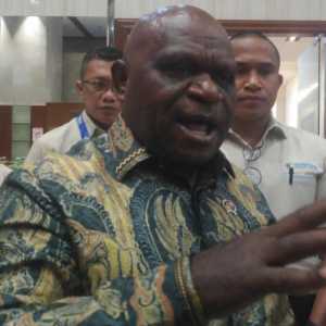 Usai Serahkan RUU Masyarakat Adat ke DPR, Menteri HAM Bilang Begini