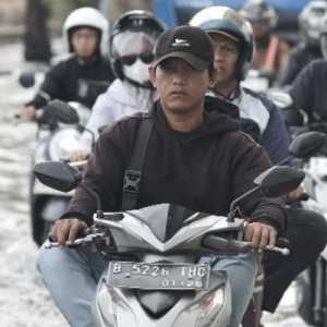 Tips Perawatan Motor Saat Musim Hujan Agar Kendaraan Tetap Prima dan Aman