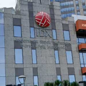 4 Saham Kembali Melantai, 38 Masuk Jaring Suspensi BEI