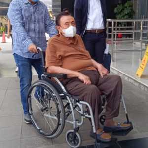 KPK Lanjutkan Usut Kasus ASDP, Panggil Tersangka Adjie