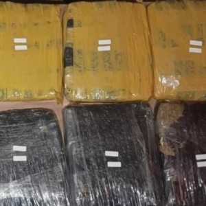 Pengedar 15,5 Kg Ganja Diciduk di Parkiran Stasiun Tanah Abang