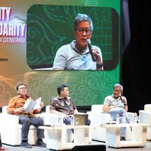 Indonesia Surplus Ijazah, Banyak Lulusan S3 Jadi Ojek