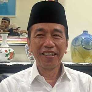 Jokowi Makin Terpojok secara Politik