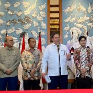 DPR: Transisi Kepemimpinan OJK Aman bagi Pasar