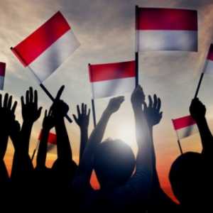 Berarti Benar Rakyat Indonesia Mudah Ditipu