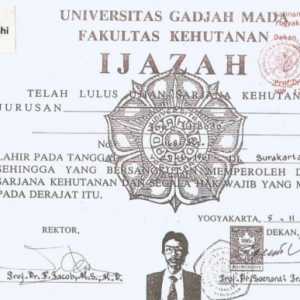 UGM seperti Lepas Tangan Keaslian Ijazah