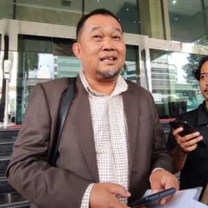 MAKI Tagih Janji KPK Tahan Dua Tersangka Korupsi CSR BI