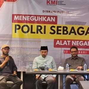 DPR-Akademisi: Polri di Bawah Presiden Sesuai Konstitusi