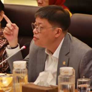 DPR Minta KKP Bantu VMS ke Nelayan Demi Genjot PNBP