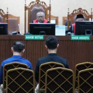 Pledoi Riva Siahaan Pertanyakan Dasar Perhitungan Kerugian Negara