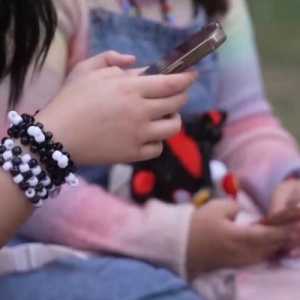 Meta dan Google Didakwa Merekayasa Kecanduan Anak Demi Keuntungan