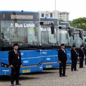Transjakarta Siapkan 520 Ribu Takjil Gratis saat Ramadan