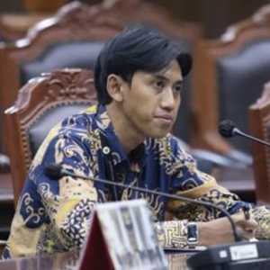 Guru Honorer Gugat UU APBN 2026 Buntut Pengalihan Dana Pendidikan