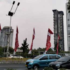 Cuaca di Jakarta Diprakirakan Berawan hingga Hujan Ringan