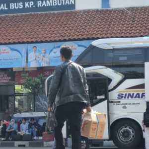 Tiket Bus Mudik di Terminal Rambutan Naik Normal