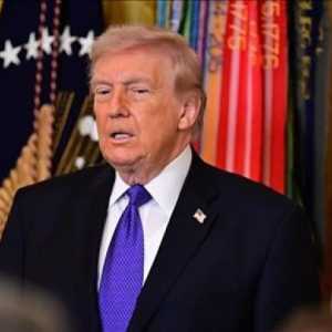 Trump Membual soal Pembicaraan dengan Iran