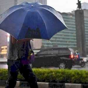 Hujan Diprediksi Guyur Jakarta di H+1 Lebaran