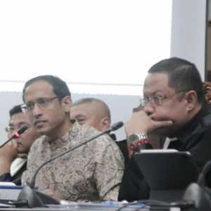 Sidang Chromebook Nadiem Klaim Harga Sesuai Pasar