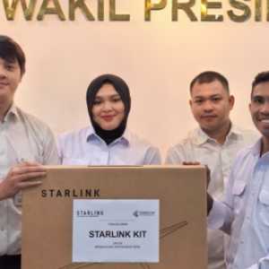 Wapres Gibran Salurkan Bantuan Starlink untuk Desa Blank Spot
