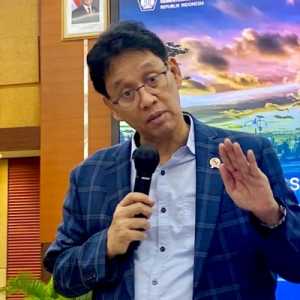 Menkeu Isyaratkan Pangkas Anggaran MBG jika Harga Minyak Dunia Terus Meroket