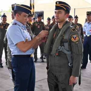 Keelback 2.000 Jam Menjaga Langit Indonesia