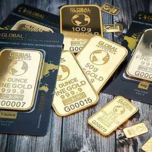 Emas Antam Mandek, Buyback Merosot  ke Rp2,49 Juta per Gram