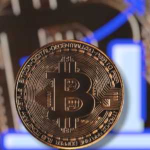 Harga Bitcoin Terkoreksi Tipis