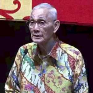 In Memorian Try Sutrisno: Pemikiran dan Dedikasi