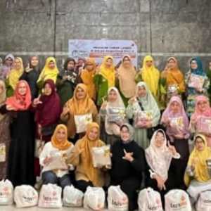 50 Lansia Dhuafa di Depok Terima Santunan Ramadan