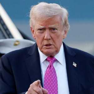 Pengamat: Trump Inkonsisten Soal Selat Hormuz