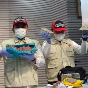 KPK Sita Uang Rp756,8 Juta dalam OTT Bupati Rejang Lebong