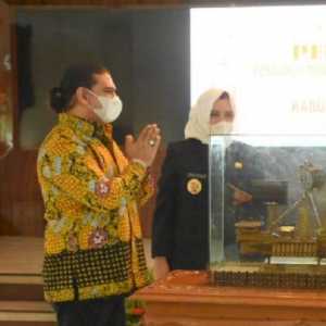 KPK Sempat Cari Suami Fadia Arafiq Saat OTT Kasus Korupsi Pemkab Pekalongan