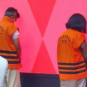 Semakin Banyak Kepala Daerah Pakai Rompi KPK