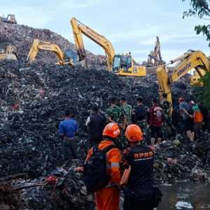 Tragedi Bantargebang Momentum Transformasi Pengelolaan Sampah