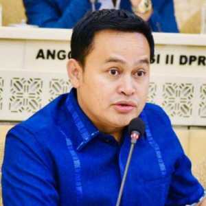 WFH Jangan Ganggu Kinerja Perusahaan, DPR Minta Pemerintah Hati-hati