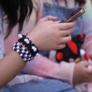 Meta dan Google Terbukti Bersalah Bikin Anak Kecanduan Medsos