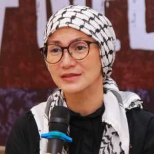 Wanda Hamidah Serukan RI Keluar dari BoP
