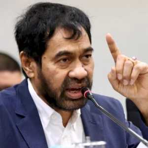 Mualem Peringatkan Kader Partai Aceh Tak Bermanuver di DPRA