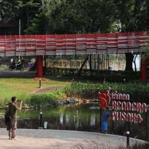 Pengunjung Diimbau Tak Buang Sampah Sembarangan di Taman Bendera Pusaka